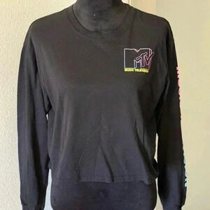 MTV Official Merchandise Cropped Long Sleeve Graphic T-Shirt